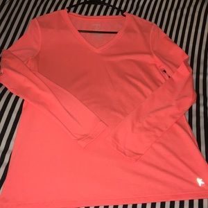 Danskin workout top! Never worn ⚠️